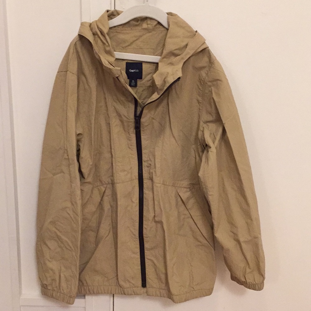 Gap Kids jacket - water repellent. Size XL (12).